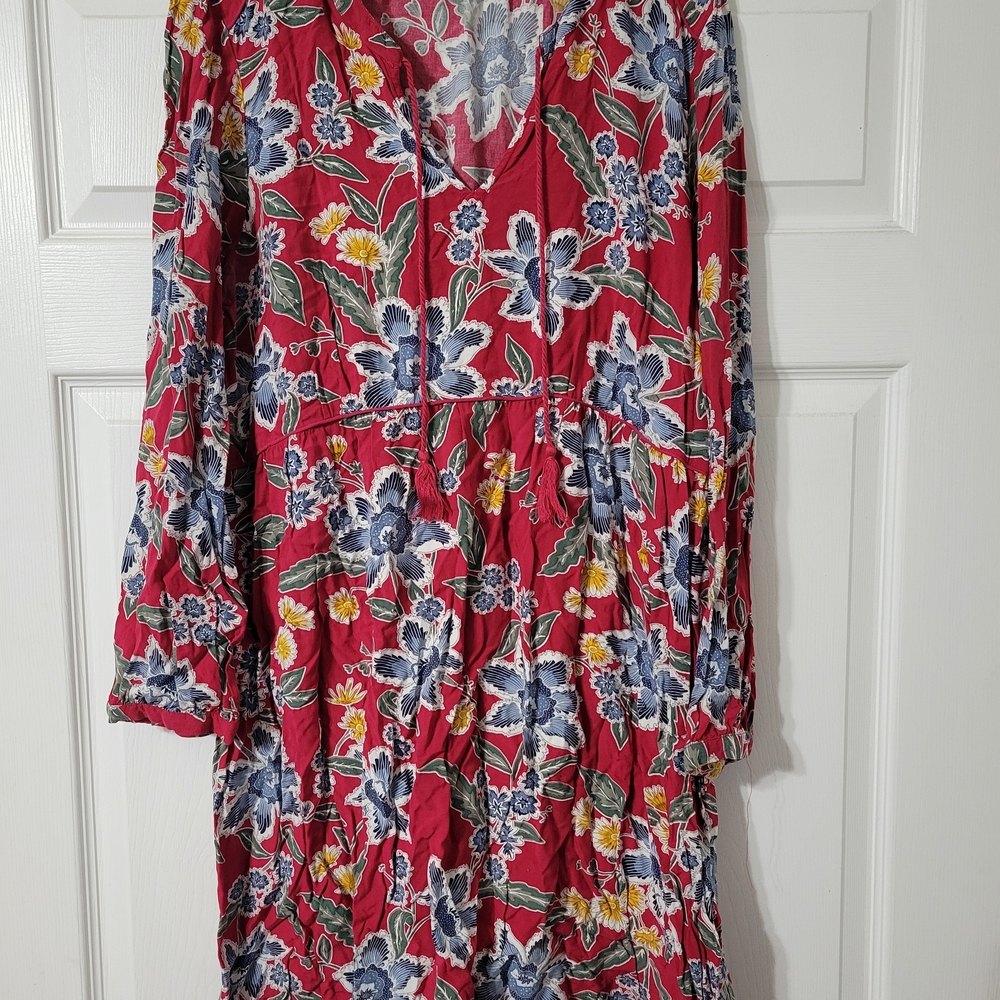 Old Navy Red Floral Long Sleeve Dress